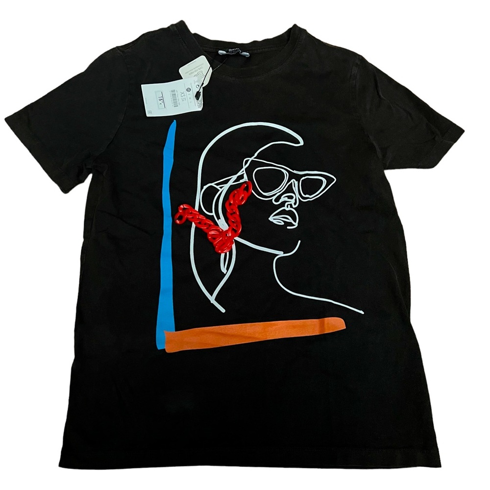 NWT Bershka T-shirt
